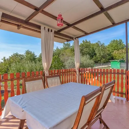 Mia Apartment Funtana